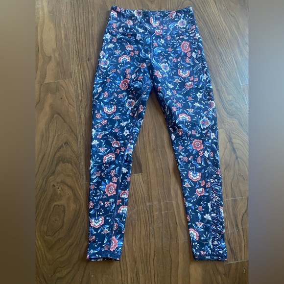 Soulcycle Soul Floral Blue Pants Leggings Size S Gym Run Spin Thick Stretch EUC - Picture 2 of 9